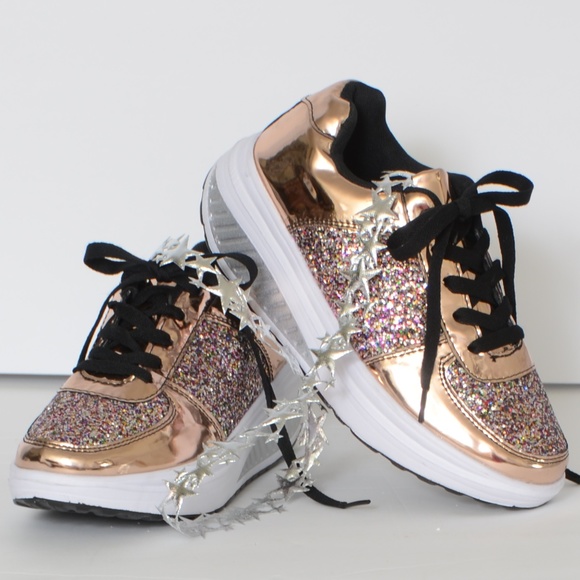 **Rose Gold Glitter Sneaker** Size 30/5 NWOT - Picture 2 of 7